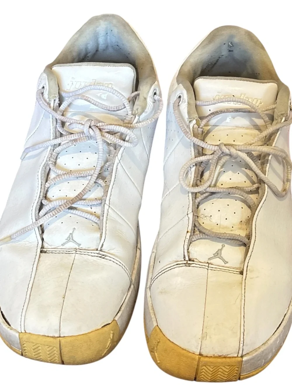 Jordan TE 2 Low Men’s White Leather Sneakers with Gum Soles size 11